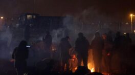 (VÍDEO) Ataques con perros y avanzadillas nocturnas en la frontera con Bielorrusia mientras Lukashenko busca crear un "corredor humanitario"