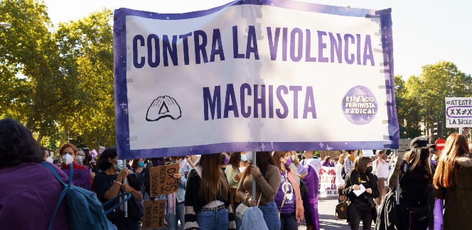 Detenido un hombre al dejar su expareja el teléfono activo y escuchar las amenazas el 112