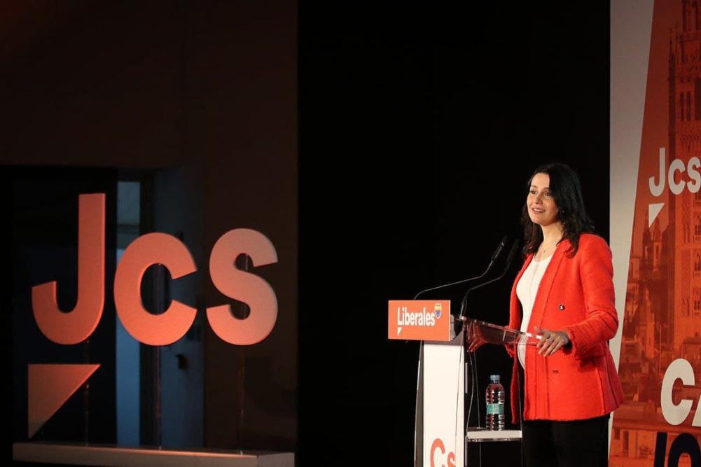 Optimismo en Cs: Arrimadas ve un punto de inflexión en las últimas encuestas