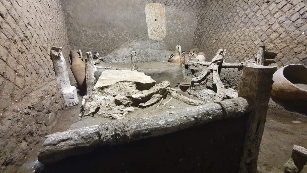 (FOTOGALERÍA) Descubren en Pompeya una habitación de una familia de esclavos bien conservada