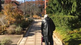 Muere el escritor Noah Gordon a los 95 años