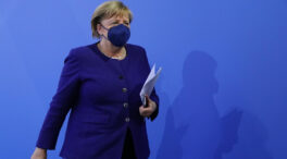 Alemania deja a los no vacunados fuera de los espacios públicos cerrados y, en el peor caso, plantea un cierre parcial