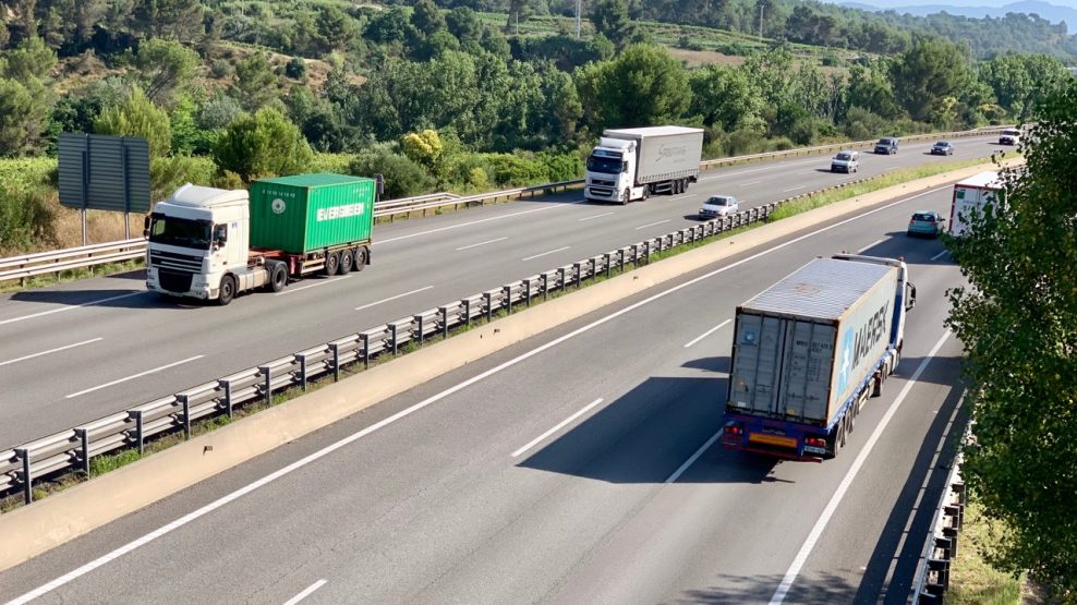 Los transportistas mantienen la huelga antes de Navidad: «No va a ser posible levantar el paro»