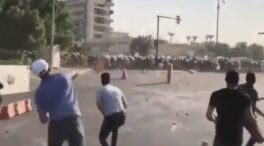 (VÍDEO) Al menos dos muertos y más de 100 heridos en una protesta por el resultado de las elecciones legislativas en Irak