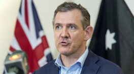(VÍDEO) Las polémicas palabras del primer ministro del Territorio del Norte (Australia): "Si estás en contra de la orden eres un antivacunas"