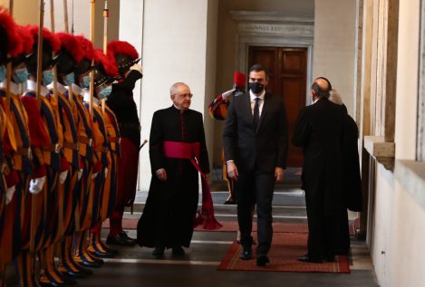 El Gobierno gana el pulso al Vaticano en la elección del arzobispo castrense