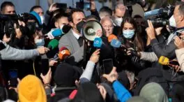 Polémica en Cádiz: 'Kichi' da una calle a los trabajadores del metal y se la quita al Príncipe de Asturias y a la Reina