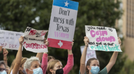 Las clínicas abortivas de Texas, "esperanzadas" tras exponer su caso ante el Tribunal Supremo