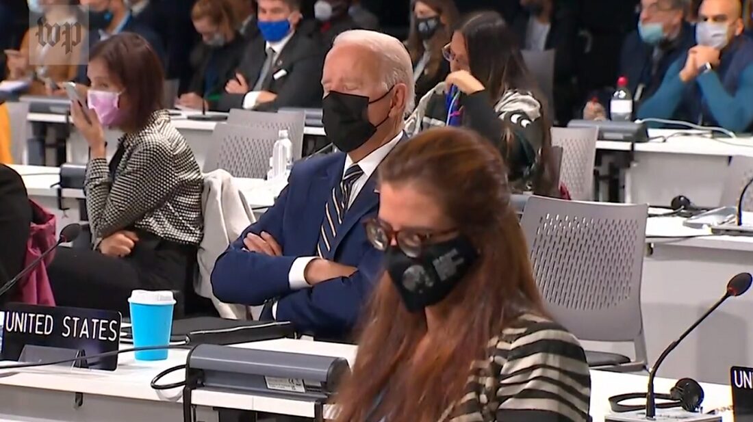 (VÍDEO) Biden dormita durante uno de los discursos de la Cumbre del Clima
