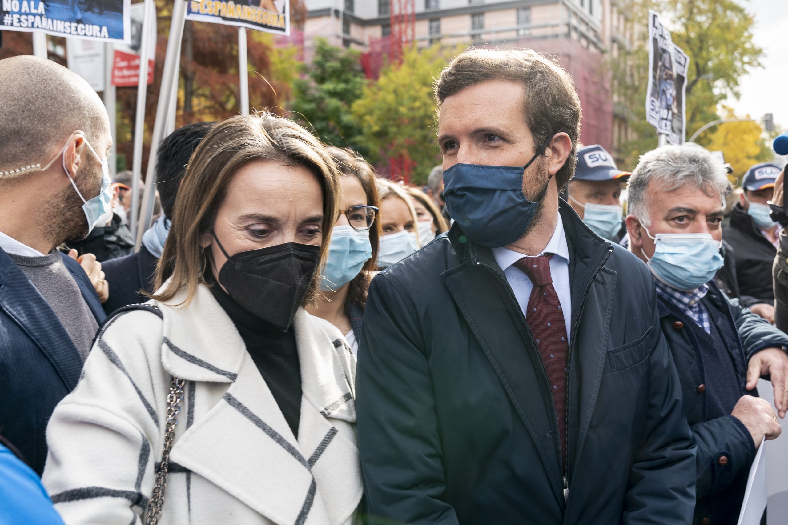 Casado defenderá en una bodega de Logroño que no se divida la denominación Rioja