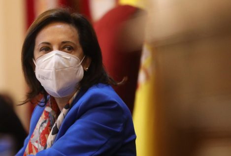 Robles reconoce que «nadie sabe como combatir las 'fake news'» pero promete no rendirse