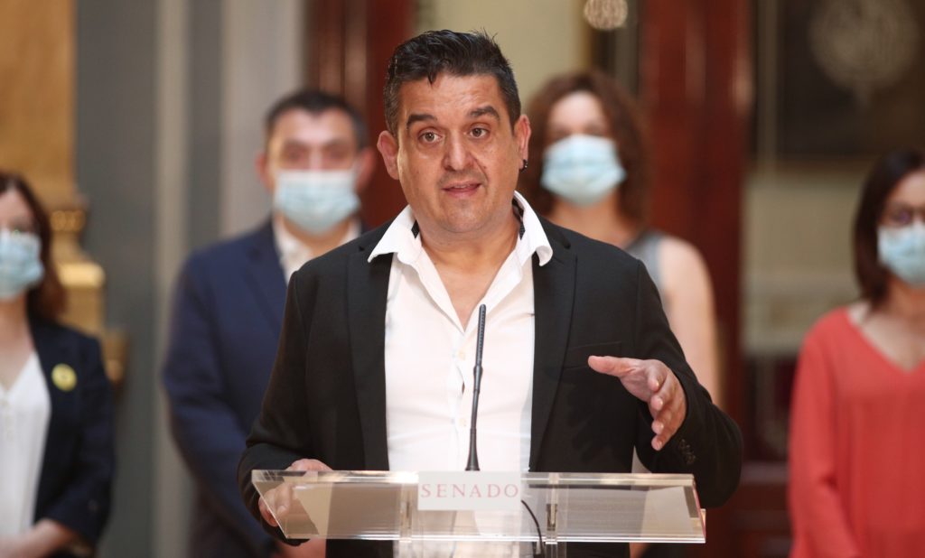 El portavoz de Compromís paraliza el Senado por el «veto» del PSOE a investigar el caso Castor 1