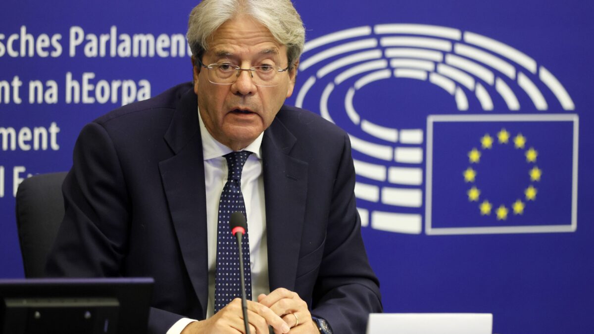 La Comisión Europea obliga a España a ampliar el periodo de cálculo de las pensiones para poder recibir los fondos de recuperación
