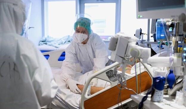 La presión hospitalaria continúa a la baja mientras la incidencia prosigue su caída
