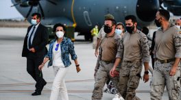 Defensa condecora a los militares que evacuaron Kabul con una medalla no pensionada, a diferencia de la policial