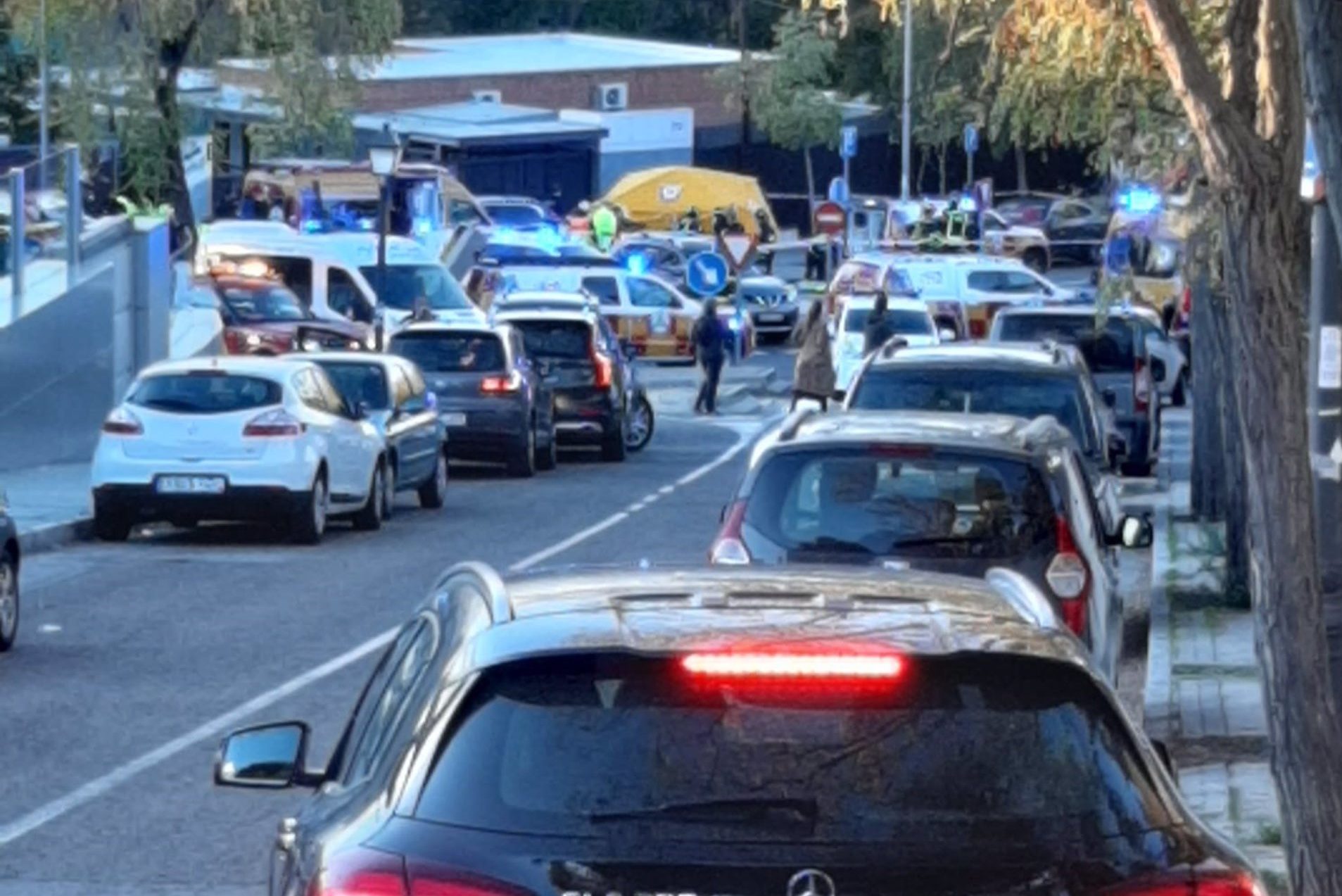 Muere una niña tras un atropello múltiple a la salida de un colegio en Madrid