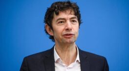 El 'Fernando Simón' alemán arremete contra la narrativa "completamente errónea" de la "pandemia de los no vacunados"