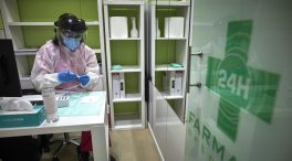 Los madrileños podrán recoger los test de antígenos gratuitos en las farmacias desde el miércoles