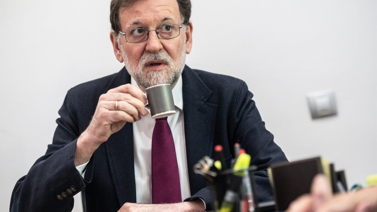 Rajoy: «Que el rey esté en Abu Dabi y que partidos claramente antiespañoles estén condicionando al Gobierno es muy fuerte»