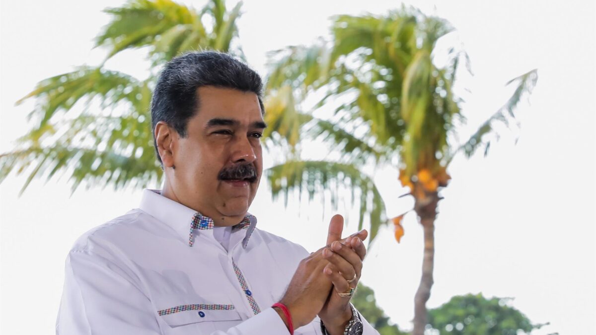 Nicolás Maduro celebra la victoria de Boric en Chile por su «contundente derrota sobre el fascismo»