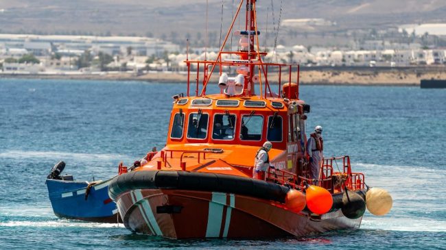 Sin rastro de dos bañistas desaparecidos en la costa de El Hierro el viernes