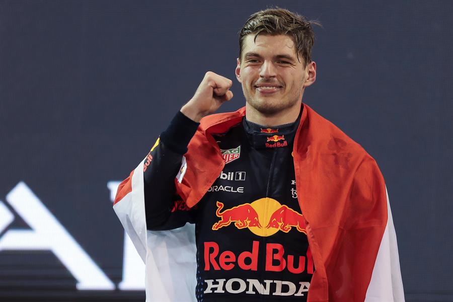 Verstappen, campeón del mundo de F1 tras ganar el GP de Arabia Saudí