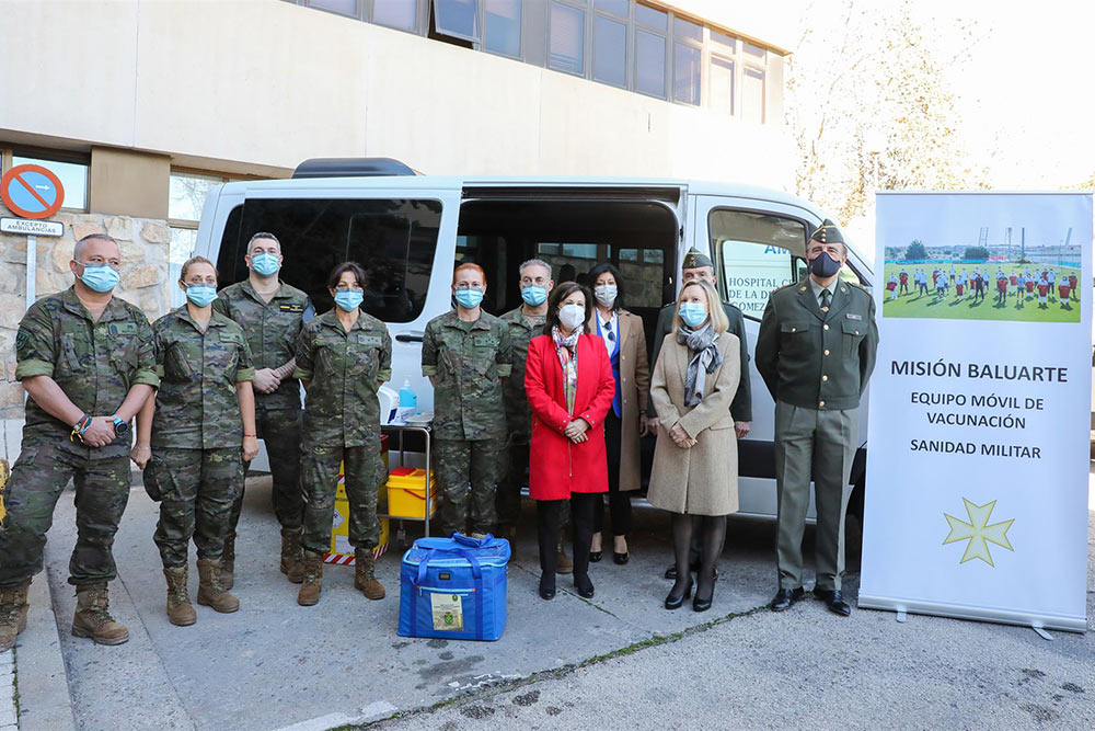 Los equipos de vacunación del Ejército ya asisten en siete provincias andaluzas, Aragón y Melilla