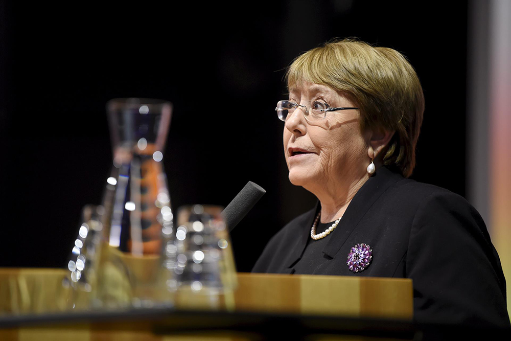Bachelet anuncia su apoyo a Boric de cara a la segunda vuelta de las presidenciales en Chile