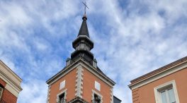 Albares retirará los escudos franquistas de la sede histórica de Asuntos Exteriores