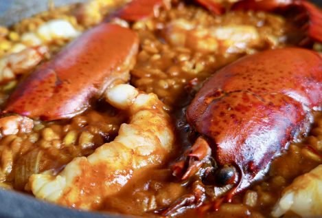 Receta de arroz meloso con bogavante: ingredientes y consejos para cocinarlo