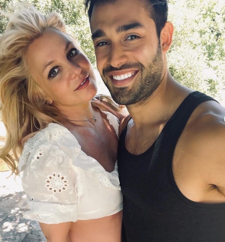 Britney Spears se comprometió con Sam Asghari en septiembre, tras cinco años de amor (@samasghari)