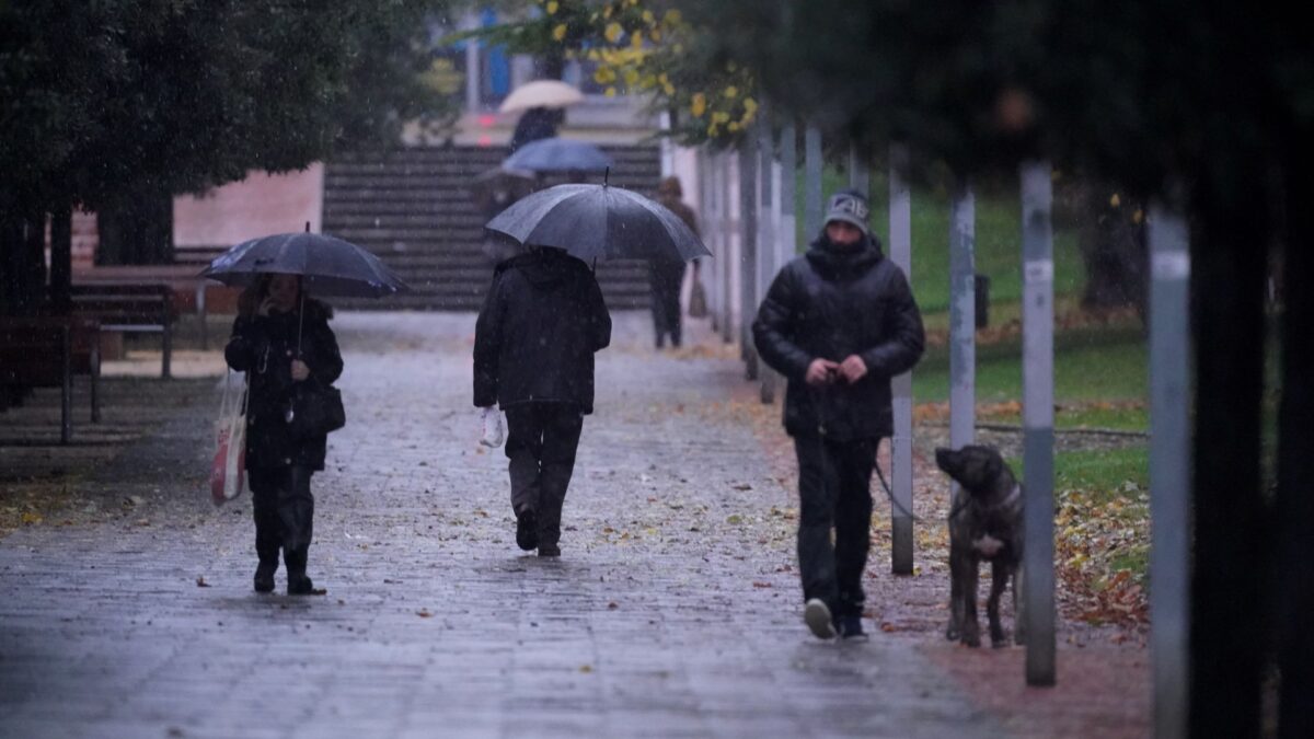 La Aemet prevé fuertes lluvias en Cantabria y Baleares y nieve en el norte