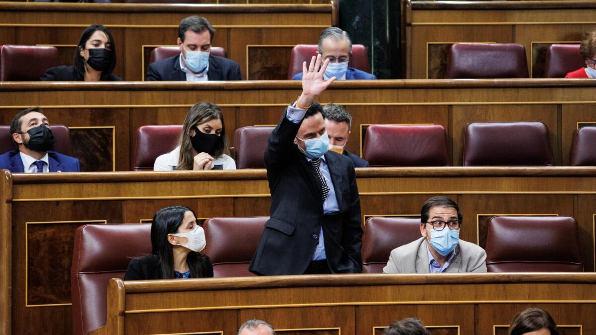 Ciudadanos oculta contagios entre sus diputados tras una fiesta en una casa rural