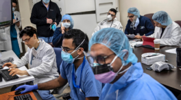 El Supremo de EE.UU. da luz verde a la vacunación obligatoria de sanitarios en Nueva York