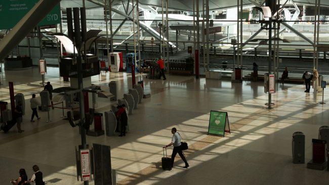 El Gobierno prorroga la prohibición de vuelos procedentes de países del sur de África hasta el 29 de diciembre