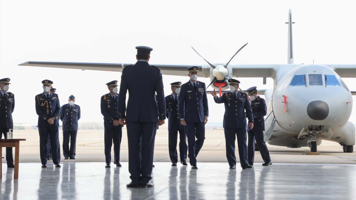 Un brote de covid afecta a 42 militares de la base aérea de Matacán (Salamanca)