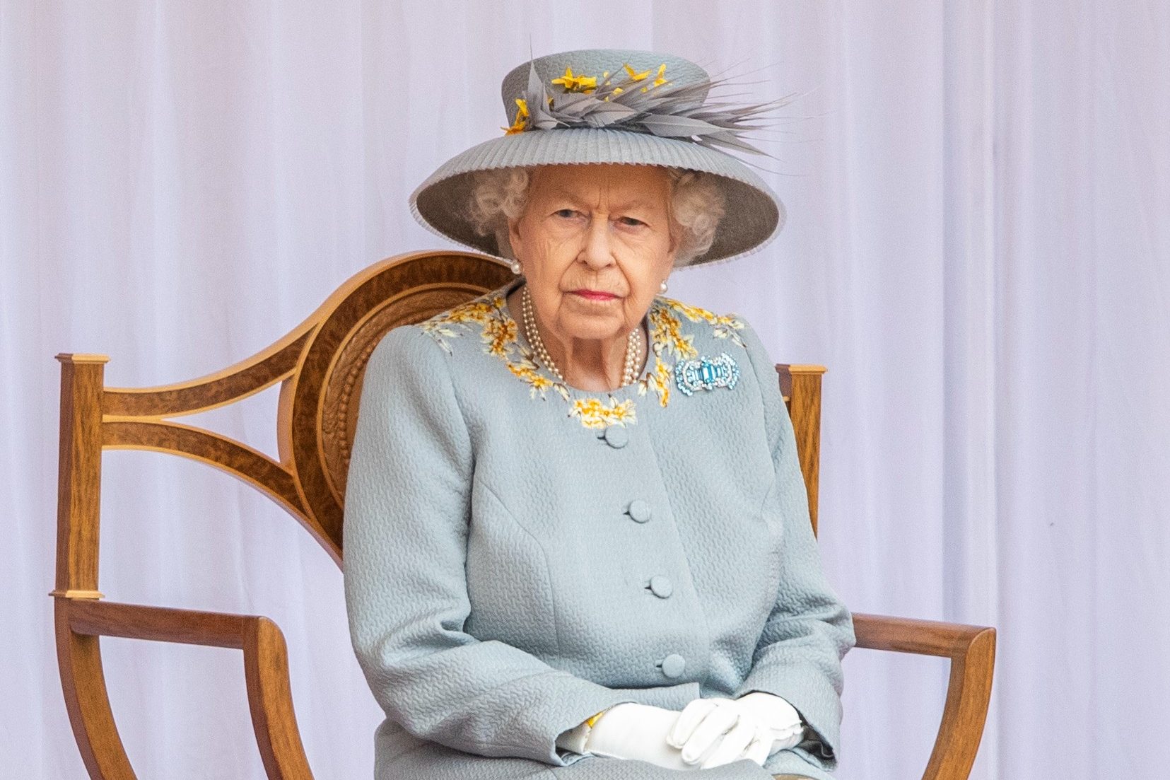 La reina Isabel II, obligada a cambiar sus planes navideños por el coronavirus