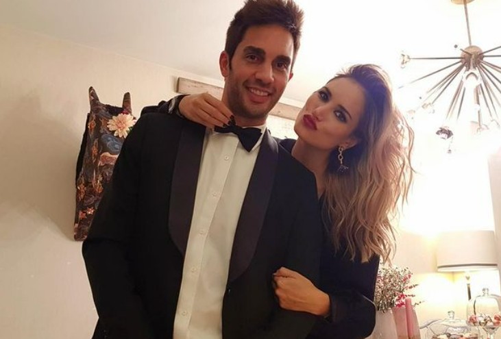 Cuando Alba confirmó su ruptura con Santi Burgoa, los rumores apuntaron a un acercamiento de la modelo con un compañero de cadena (@albacarrillooficial)