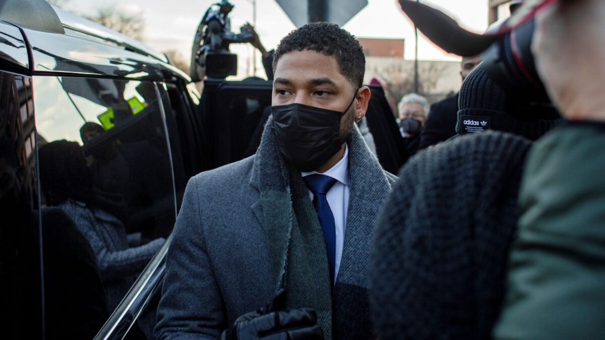 Jussie Smollett, declarado culpable por mentir sobre un supuesto ataque homófobo y racista