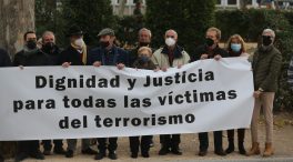 Las víctimas del terrorismo denuncian la humillación sufrida por el recibimiento del etarra 'Mortadelo'
