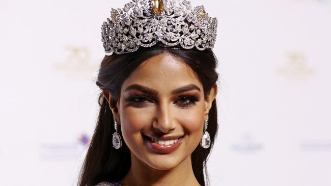 La nueva Miss Universo, Harnaaz Sandhu: «Este certamen empodera a la mujer»