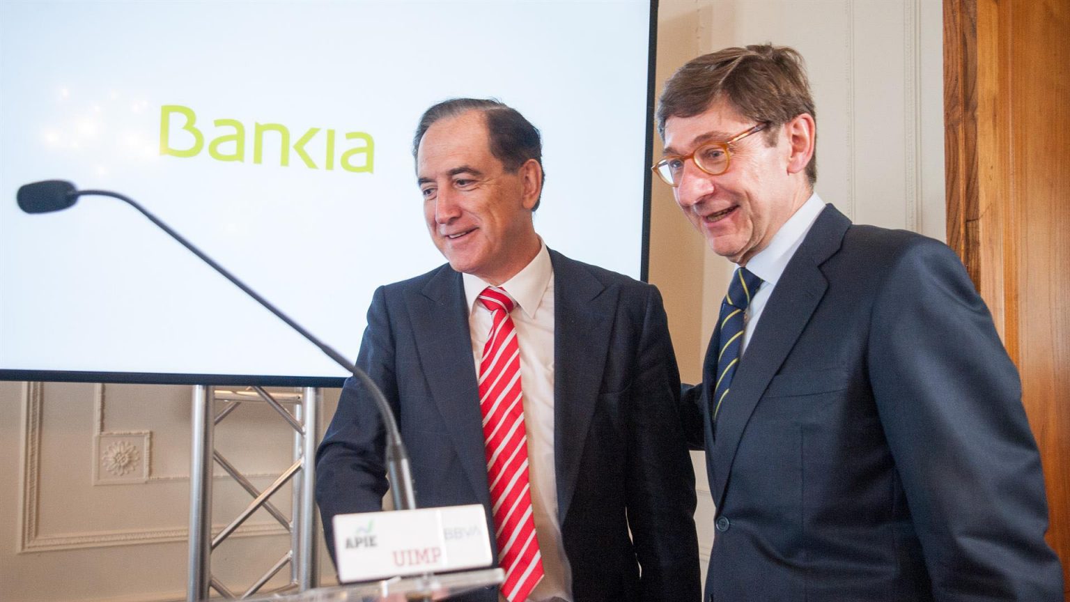 CaixaBank paga 623 millones a Mapfre por romper el acuerdo de seguros de Bankia