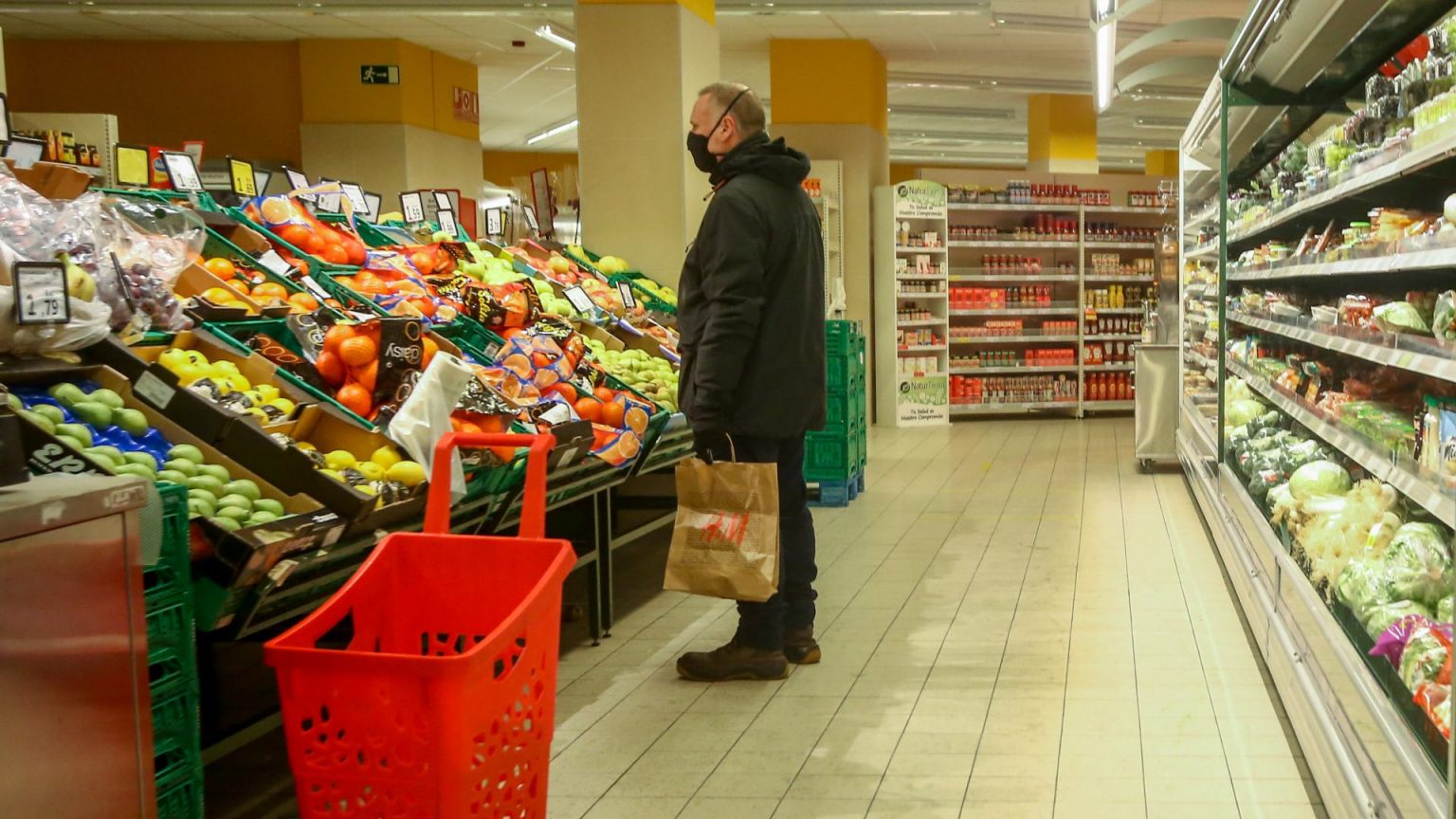 Los supermercados afrontan 2022 con el incremento de costes como principal preocupación