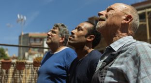 'Seis días corrientes': Neus Ballús nos adentra en la vida de una cuadrilla de fontaneros