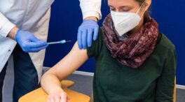 Alemania aprueba la vacuna obligatoria para personal sanitario y geriátricos