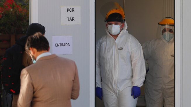 Sanidad cambiará el sistema de vigilancia del covid tras la sexta ola y podría dejar de ofrecer las cifras de casos