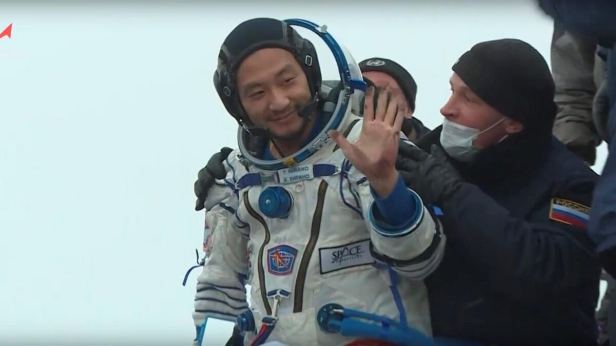 (VÍDEO) La nave rusa Soyuz lleva a la Estación Espacial Internacional a los primeros turistas en 12 años
