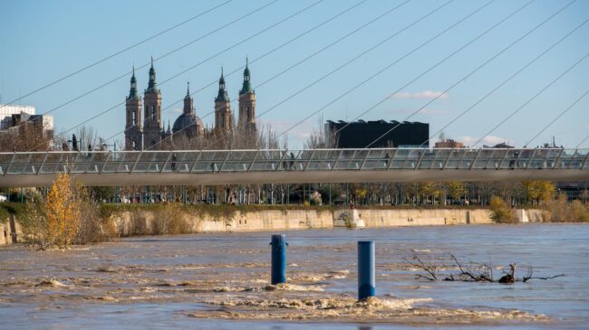 Máxima alerta en Zaragoza por la crecida del río Ebro