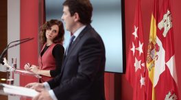 El consejo que Ayuso dio a Mañueco para anunciar el adelanto electoral con un tuit