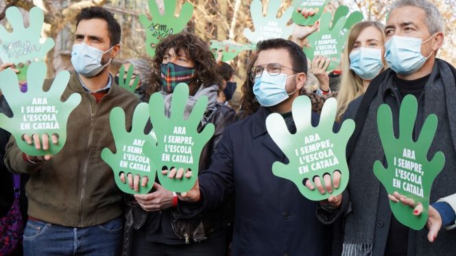 El Govern aceptó en el Valle de Arán un modelo trilingüe que rechaza en el resto de Cataluña